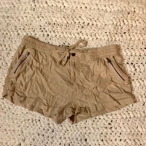 iris tan linen shorts